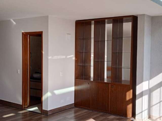 Cobertura com 4 dormitórios à venda, 218 m² por R$ 840.000 - Centro - Londrina/PR