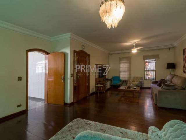 Casa com 4 quartos à venda na Cidade Alta, Piracicaba  por R$ 950.000