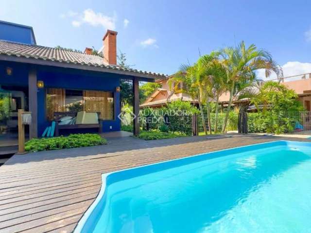 Casa em condomínio fechado com 3 quartos à venda na Higino Marques, 7659, Campo Duna, Garopaba, 192 m2 por R$ 3.195.000