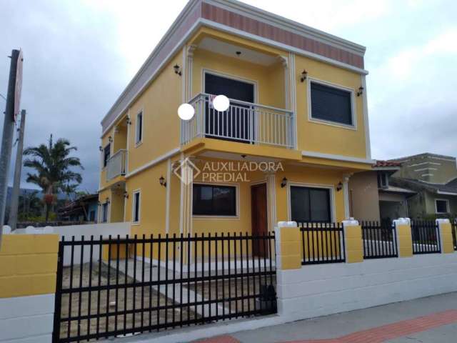 Casa com 2 quartos à venda na RODOVIA SC, 255, Centro, Garopaba, 79 m2 por R$ 745.000