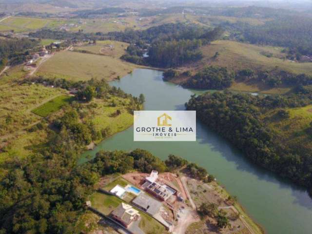 Belo terreno em condomínio Lago Dourado, disponivel para venda 1070m²