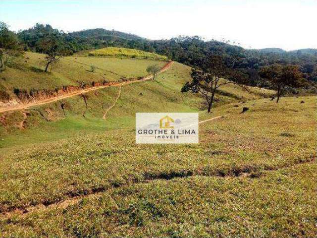 Ótima fazenda à venda na região do município de Guaratingueta-SP .