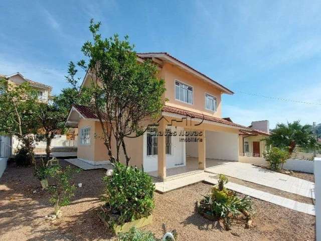 Casa com 3 quartos à venda no Pagani, Palhoça  por R$ 1.100.000