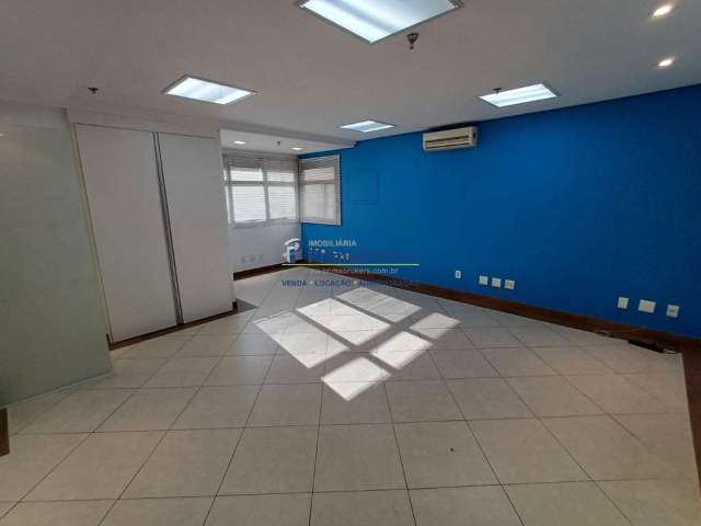 Sala comercial para alugar na Avenida Engenheiro Armando de Arruda Pereira, Jabaquara, São Paulo por R$ 2.600