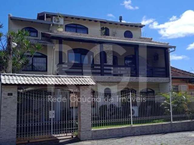 Casa com 6 quartos à venda na Rua Paissandu, Partenon, Porto Alegre, 750 m2 por R$ 2.489.000
