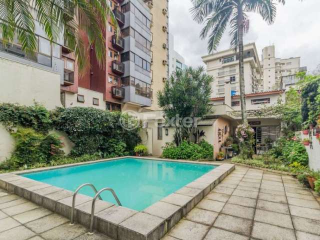 Casa comercial com 3 salas à venda na Alameda Eduardo Guimarães, 81, Três Figueiras, Porto Alegre, 332 m2 por R$ 3.325.000