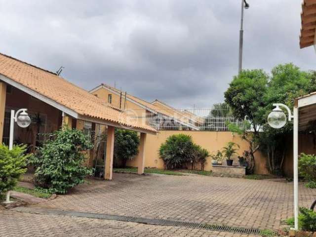 Casa em condomínio fechado com 3 quartos à venda na Rua Ruben Berta, 35, Jardim  Leopoldina, Porto Alegre, 93 m2 por R$ 260.000