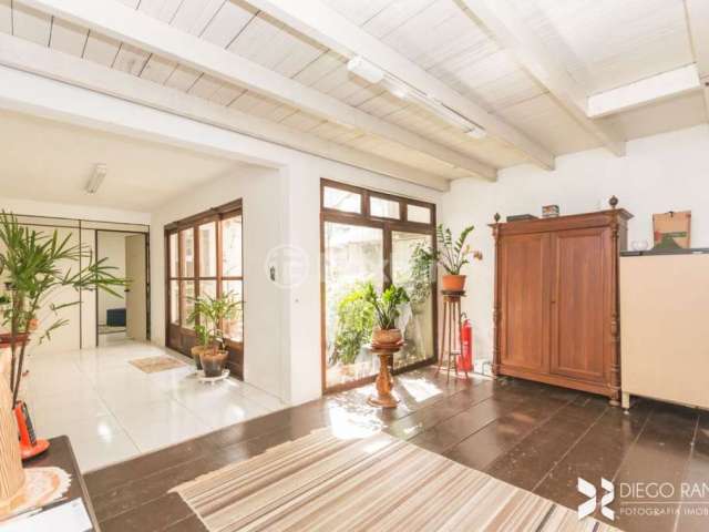 Casa comercial com 4 salas à venda na Travessa Carmem, 41, Floresta, Porto Alegre, 250 m2 por R$ 850.000
