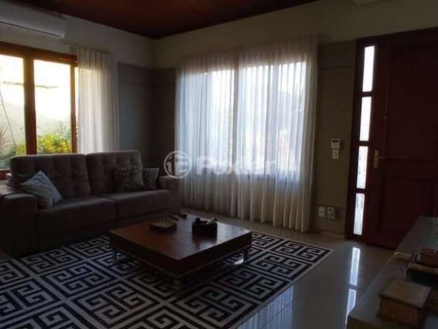 Casa com 4 quartos à venda na Rua Doutor Maia, 2449, Centro, Uruguaiana, 175 m2 por R$ 1.300.000
