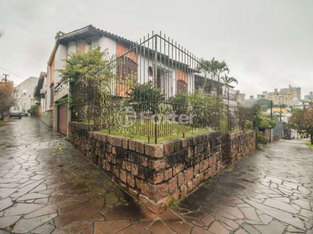 Casa comercial com 2 salas à venda na Rua Matias José Bins, 787, Três Figueiras, Porto Alegre, 369 m2 por R$ 1.000.000