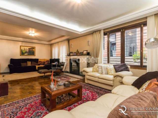 Casa comercial com 2 salas à venda na Rua Carlos Huber, 871, Três Figueiras, Porto Alegre, 400 m2 por R$ 1.900.000