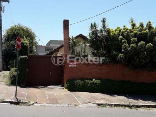 Casa com 4 quartos à venda na Rua Graciliano Ramos, 130, Jardim do Salso, Porto Alegre, 142 m2 por R$ 800.000