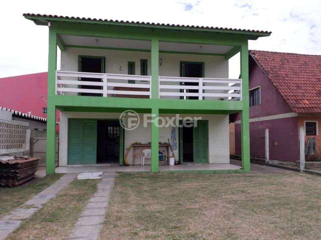 Casa com 3 quartos à venda na Rua Marcelino Silva Oliveira, 23, Balneário Jardim do Éden, Tramandaí, 134 m2 por R$ 265.000