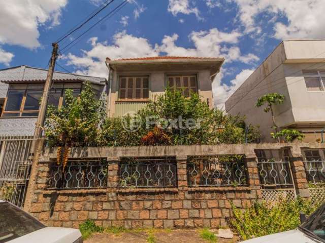 Casa com 2 quartos à venda na Rua Irmão Francisco, 65, Humaitá, Porto Alegre, 133 m2 por R$ 750.000