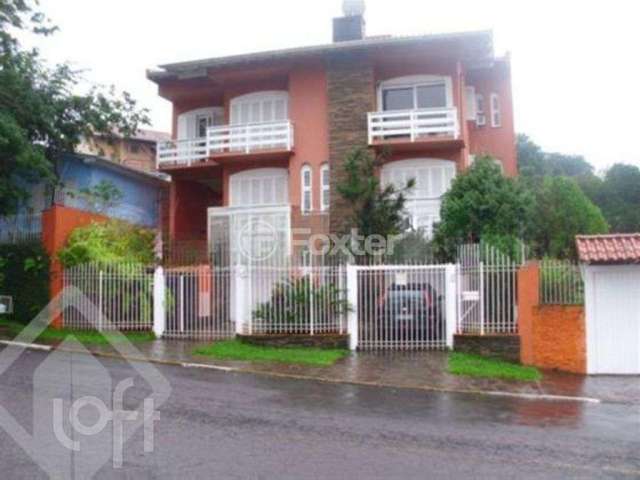 Casa com 3 quartos à venda na Rua Osvaldo Cruz, 1473, Primavera, Novo Hamburgo, 399 m2 por R$ 890.000