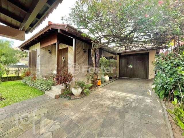 Casa com 3 quartos à venda na Rua Pernambuco, 135, Rio Branco, Novo Hamburgo, 120 m2 por R$ 480.000