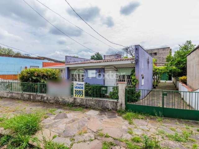 Casa em condomínio fechado com 3 quartos à venda na Rua Carlos Ferreira, 135, Teresópolis, Porto Alegre, 111 m2 por R$ 350.000