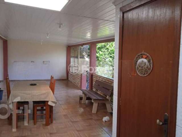 Casa com 2 quartos à venda na Rua dos Poemas, 34, Santos Dumont, São Leopoldo, 87 m2 por R$ 490.000