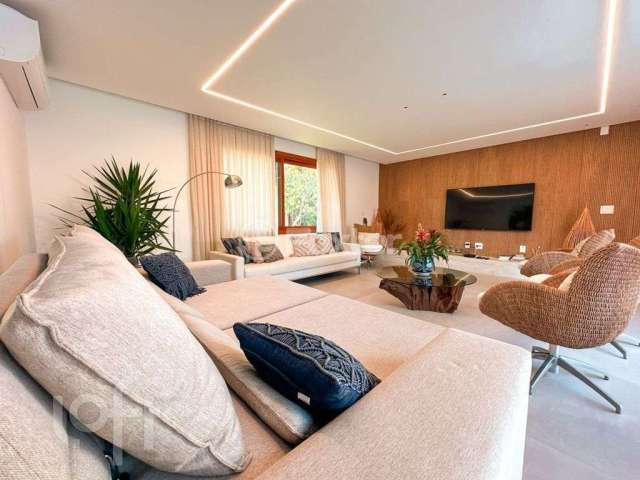 Casa com 4 quartos à venda na Rua Reverendo Gelson dos Santos Castro, 8, Rio Tavares, Florianópolis, 530 m2 por R$ 8.500.000