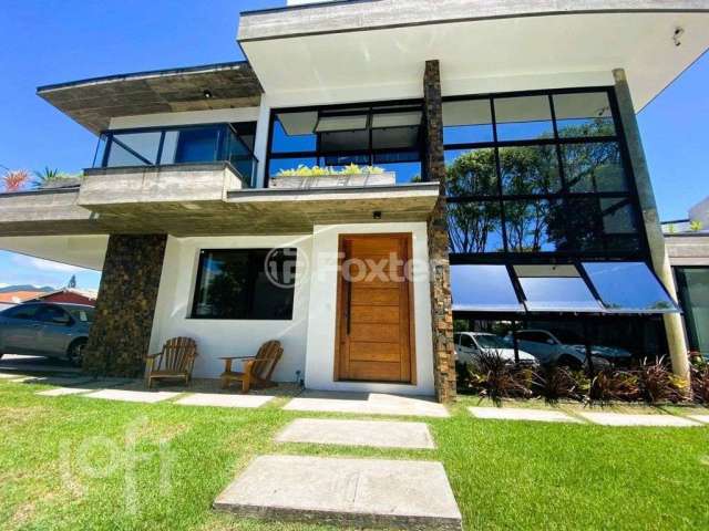 Casa em condomínio fechado com 3 quartos à venda na Rua do Gramal, 1491, Campeche, Florianópolis, 275 m2 por R$ 4.000.000