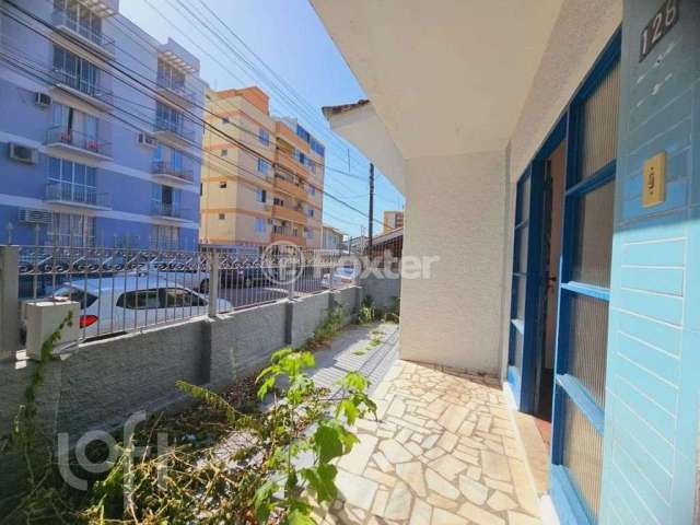 Casa com 2 quartos à venda na Rua Osvaldo Cruz, 128, Balneário, Florianópolis, 270 m2 por R$ 1.380.000