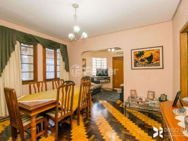 Casa comercial com 1 sala à venda na Rua Afonso Pena, 210, Azenha, Porto Alegre, 119 m2 por R$ 649.000