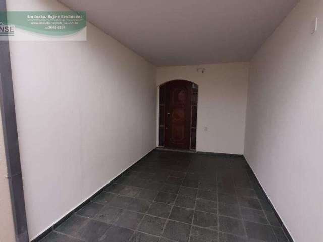 Casa com 3 quartos à venda na Athayde Marques, 257, Parque São Domingos, Pindamonhangaba por R$ 500.000