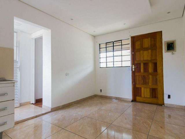 Casa com 6 quartos à venda na César Augusto Romaro, 762, Vila Norma, São Paulo por R$ 600.000
