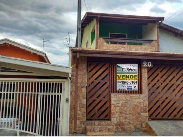 Casa com 3 quartos à venda na Francisco de Oliveira Linha, 713, Vila São Judas Tadeu, Pindamonhangaba por R$ 370.000