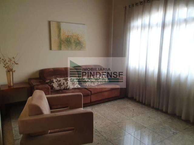 Casa com 3 quartos à venda na Armando Goffi, 256, Loteamento Residencial Andrade, Pindamonhangaba por R$ 700.000