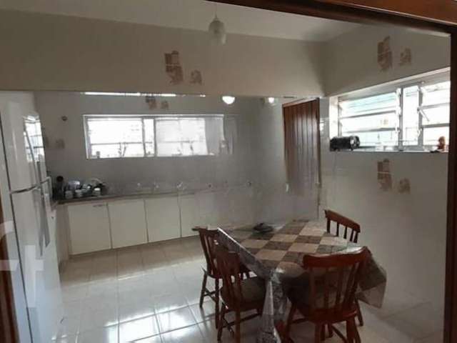 Casa com 3 quartos à venda na Rua Gailarda, 46, Jaraguá, São Paulo por R$ 600.000