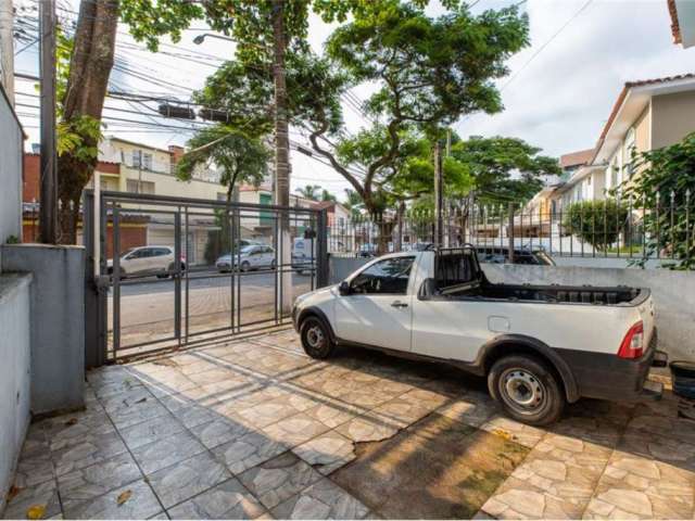 Casa com 3 quartos à venda na Rua Booker Pittman, 155, Chácara Santo Antônio, São Paulo por R$ 1.040.000