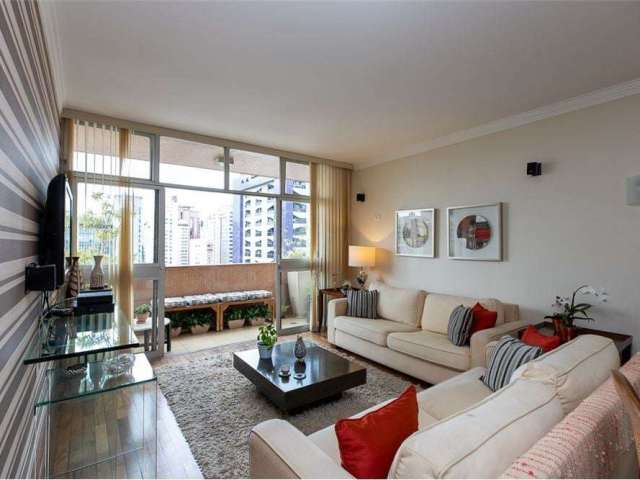 Apartamento com 3 quartos à venda na Rua Aracari, 126, Itaim Bibi, São Paulo, 180 m2 por R$ 3.000.000