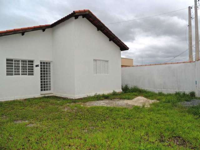 Casa com 3 quartos à venda no Residencial COOPEMI I, Guaratinguetá  por R$ 380.000