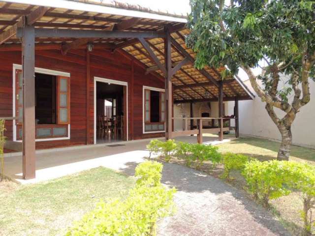 Casa com 3 quartos à venda no Portal das Colinas, Guaratinguetá , 202 m2 por R$ 800.000