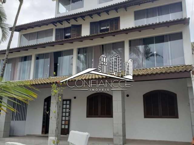 Casa com 6 quartos à venda na Avenida Vinte e Nove de Abril, Brejatuba, Guaratuba, 300 m2 por R$ 980.000