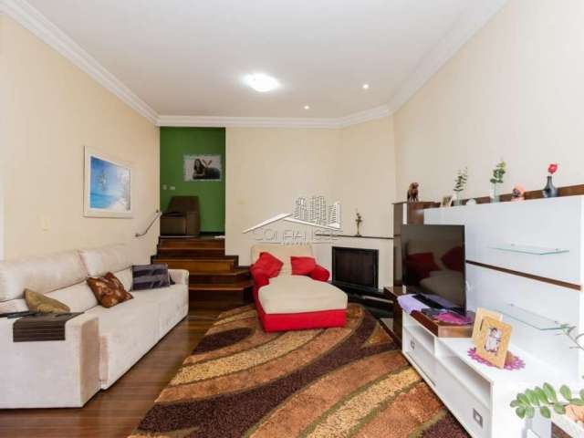 Casa com 4 quartos à venda na Rua Leonor Ribas Pires da Rocha, Pilarzinho, Curitiba, 235 m2 por R$ 960.000