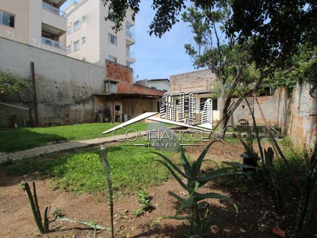 Terreno à venda na Rua Waldemiro Ry, Novo Mundo, Curitiba, 502 m2 por R$ 899.000