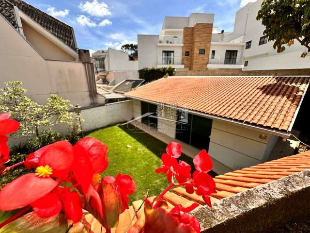 Casa com 4 quartos para alugar na Rua Francisco Stobbia, Jardim Social, Curitiba, 500 m2 por R$ 13.600