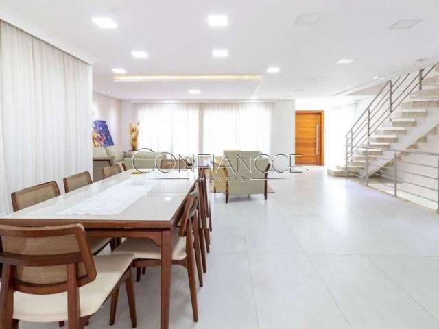 Casa em condomínio fechado com 3 quartos à venda na Rua Hyron Homero Damasceno Cassou, Boqueirão, Curitiba, 200 m2 por R$ 2.690.000