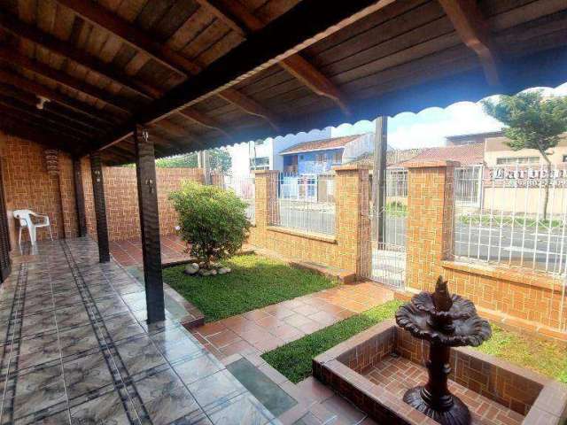 Casa com 3 dormitórios à venda, 130 m² por R$ 800.000,00 - Afonso Pena - São José dos Pinhais/PR