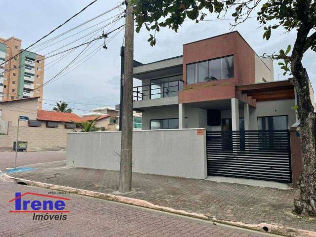 Casa com 4 dormitórios à venda, 233 m² por R$ 1.800.000,00 - Centro - Itanhaém/SP