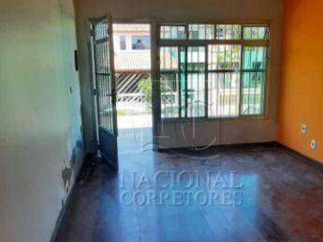 Casa com 2 dormitórios para alugar, 220 m² por R$ 3.864,25/mês - Vila Curuçá - Santo André/SP