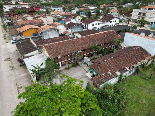 Ponto comercial com 16 salas à venda na Rua Sgto. Alcides de Oliveira, 74, Maranduba, Ubatuba, 864 m2 por R$ 4.000.000