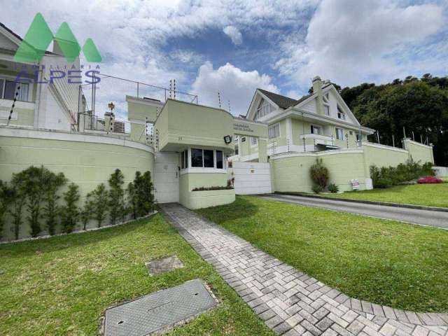 Sobrado com 4 dormitórios à venda, 175 m² por R$ 1.075.000,00 - Jardim das Américas - Curitiba/PR