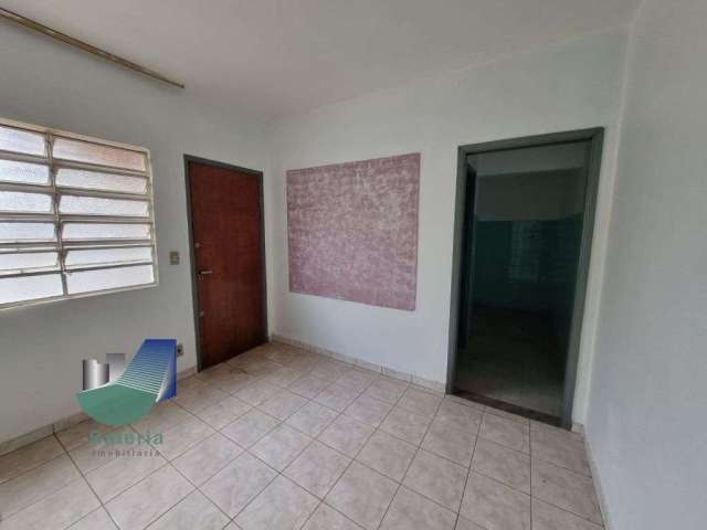 Casa com 1 quarto para alugar, 40m² - Vila Tamandaré