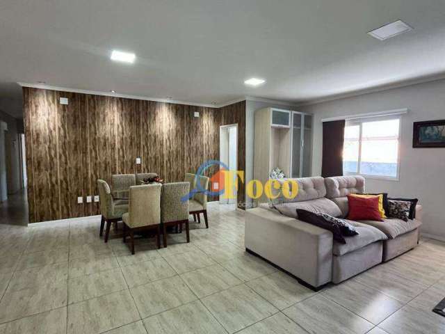 Casa com 4 dormitórios à venda, 250 m² por R$ 990.000,00 - Vila Brasileira - Itatiba/SP