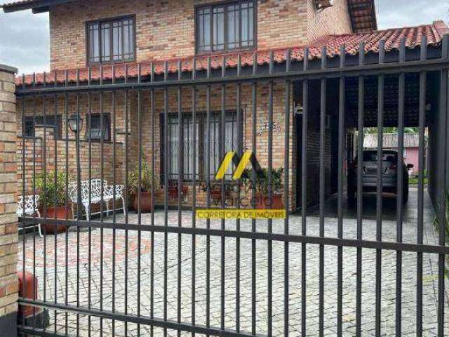 Sobrado à venda Bom Retiro com 187 m² por R$ 1.150.000 - Bom Retiro - Joinville/SC