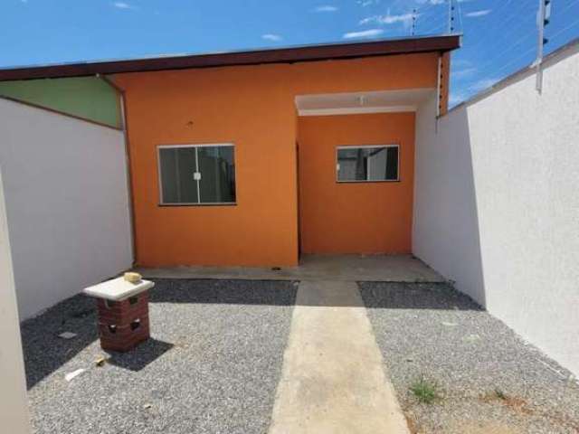 Casa para Venda em Taubaté, Cecap, 3 dormitórios, 1 suíte, 2 banheiros, 2 vagas