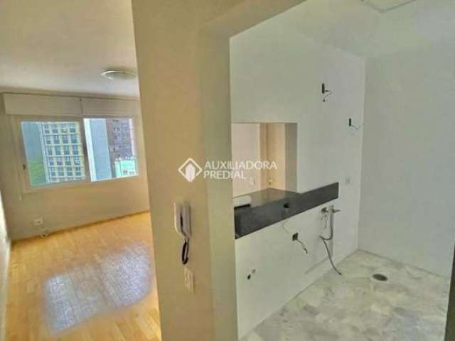 Apartamento com 1 quarto à venda na Rua General Vitorino, 267, Centro Histórico, Porto Alegre, 41 m2 por R$ 270.000